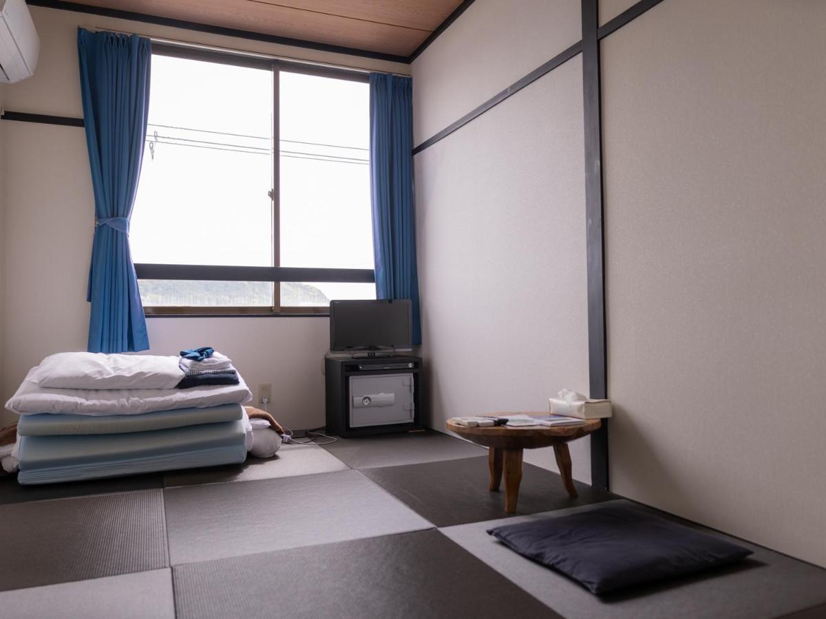 Wakatake Hotel Katsuura  Buitenkant foto