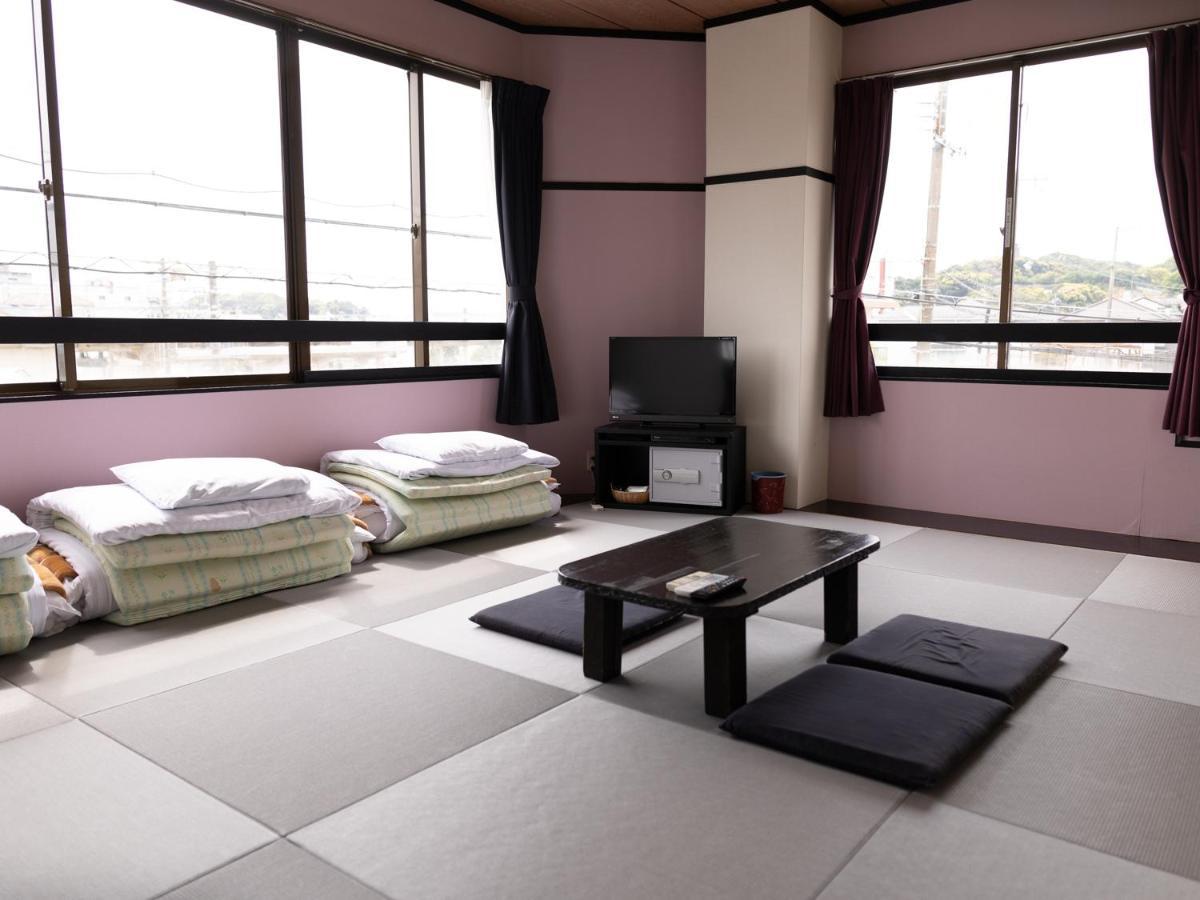 Wakatake Hotel Katsuura  Buitenkant foto